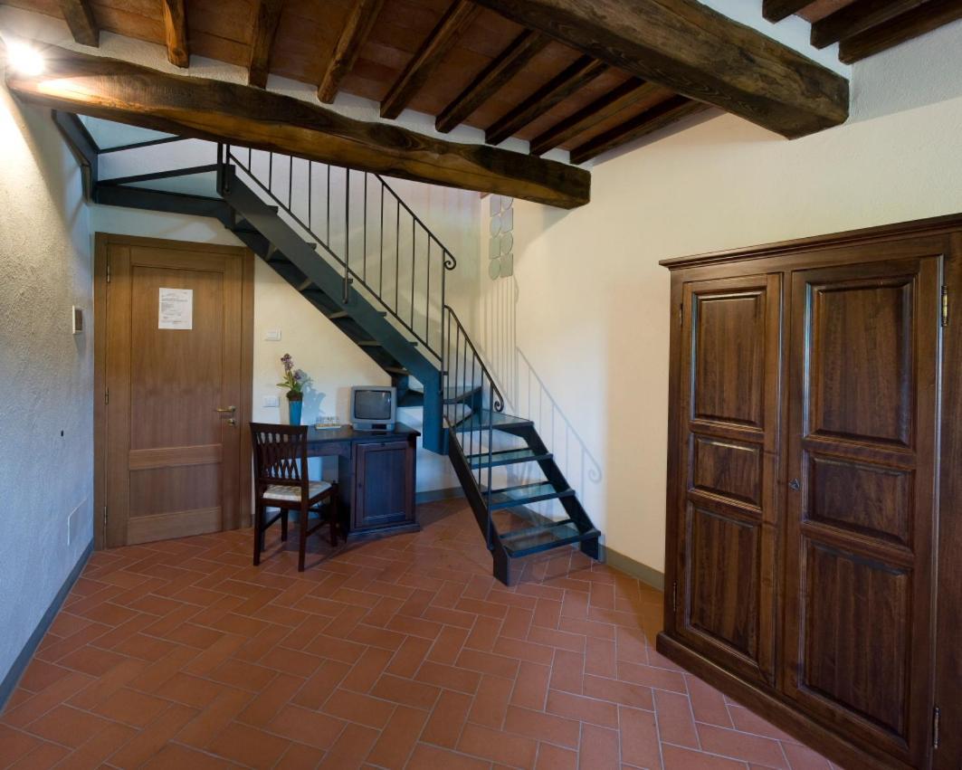 Borgo Le Noci Chianti Retreat & Pool Hotel Джайоле ин Кианти Екстериор снимка